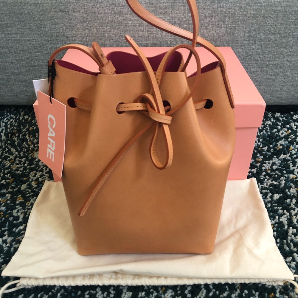 NWT Mansur Gavriel Mini Bucket Bag in Tan Cammello/Dolly Pink